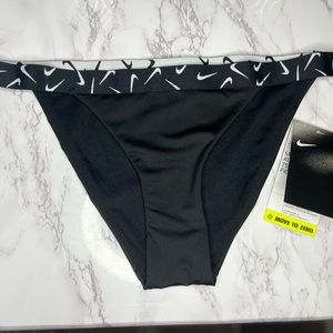 Nike Apparel bundled for you to save💰💰